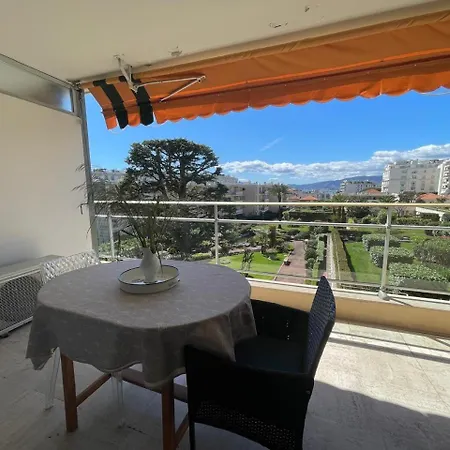 Croisette And Beaches. View On Gardens And Sea. *